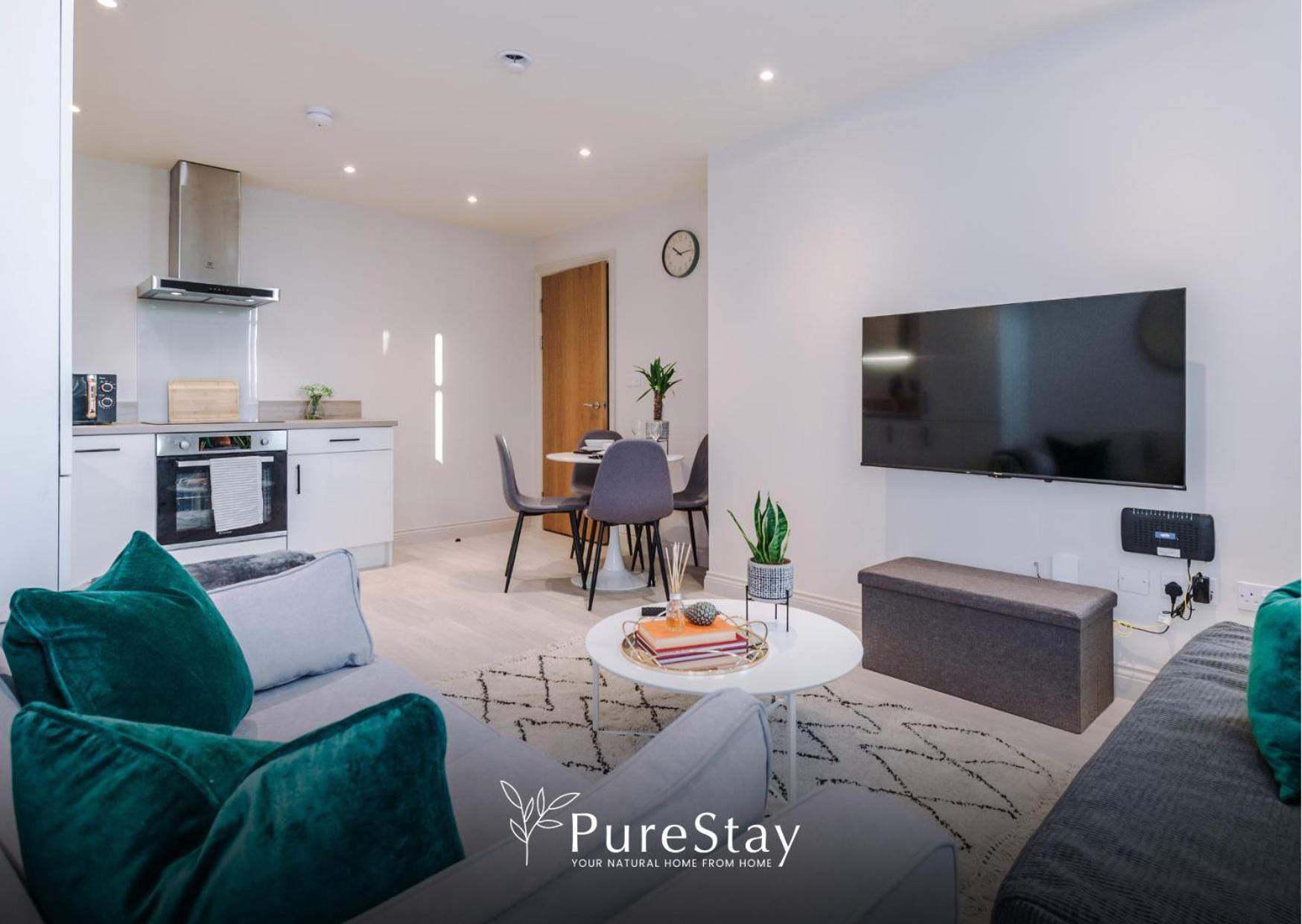 Business - 1 Bed Flat With 2 Beds & Sofa Bed - 7 Night Min! Apartment