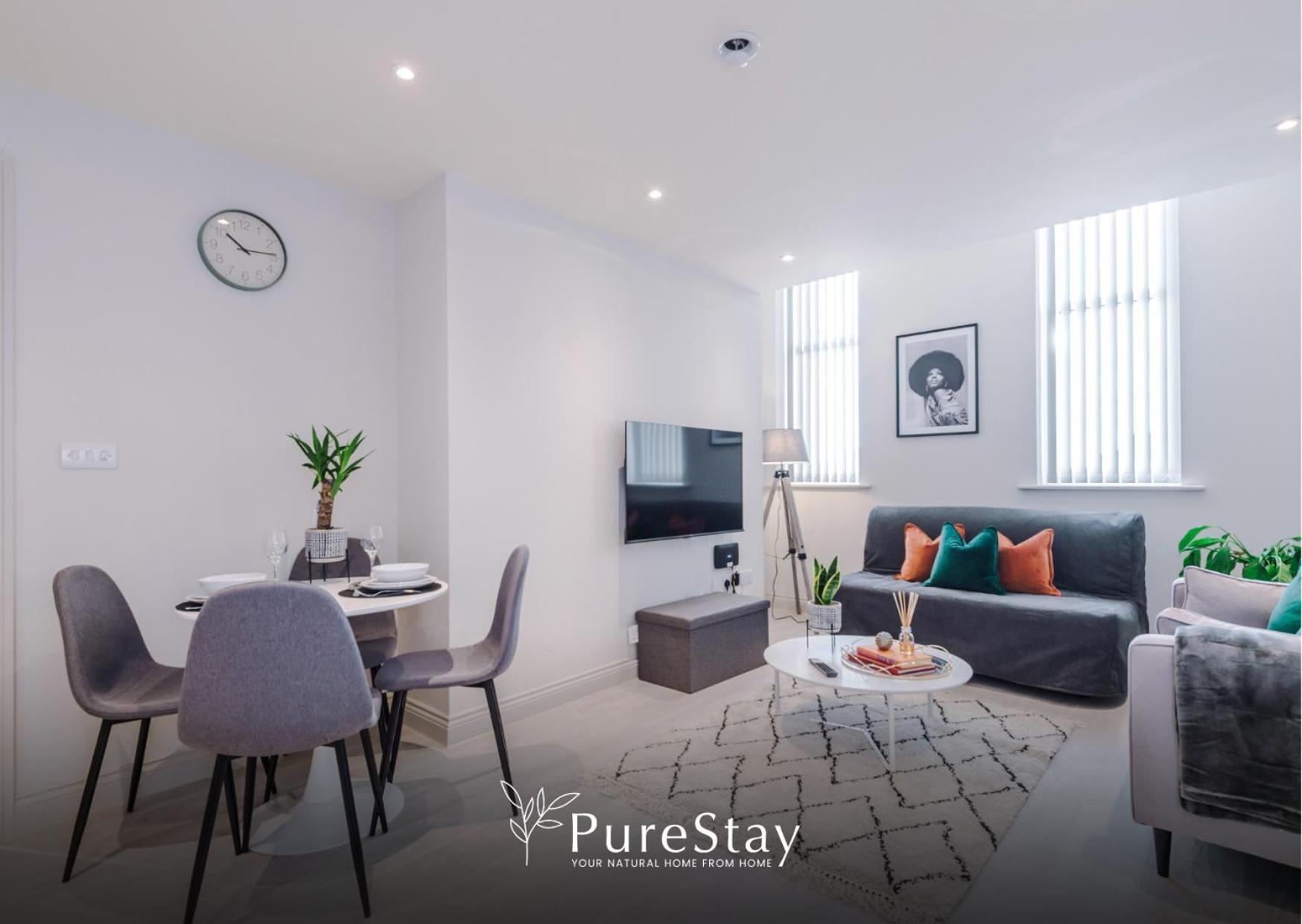 Business - 1 Bed Flat With 2 Beds & Sofa Bed - 7 Night Min!